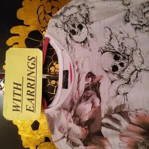 1X T.R. Skull Top & Skull Earrings